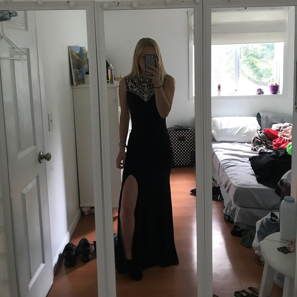 Black dress